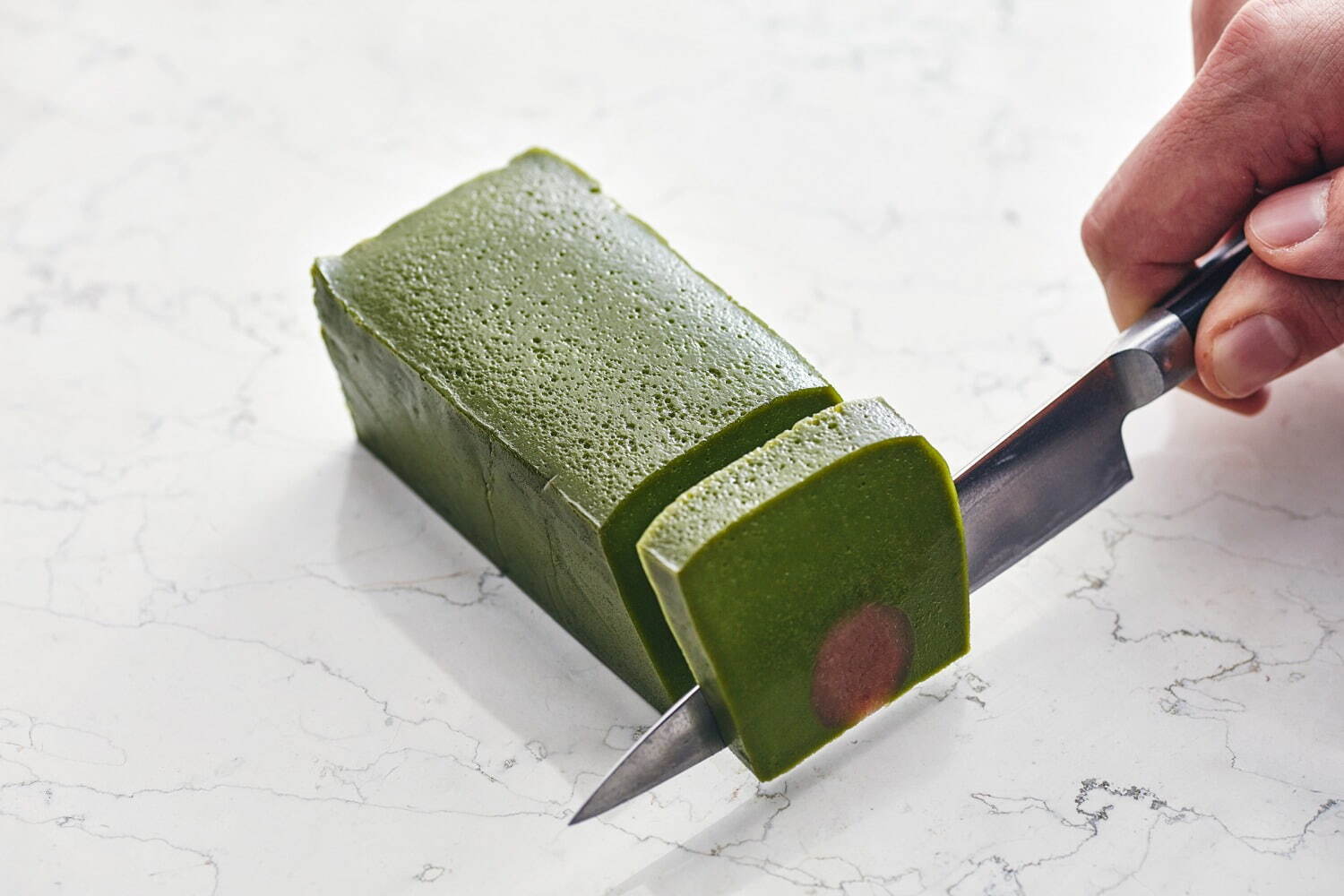 由老字號(hào)茶葉批發(fā)商“山正小山園”經(jīng)營(yíng)的高級(jí)抹茶咖啡館(圖5)